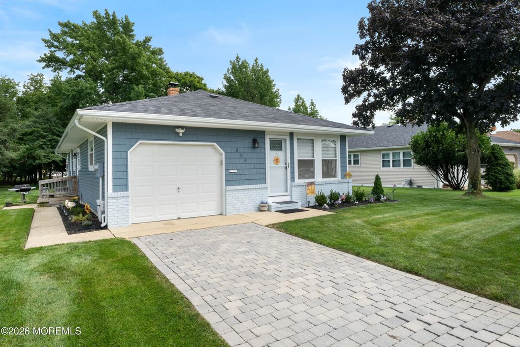 334 Curacao Street, Toms River
