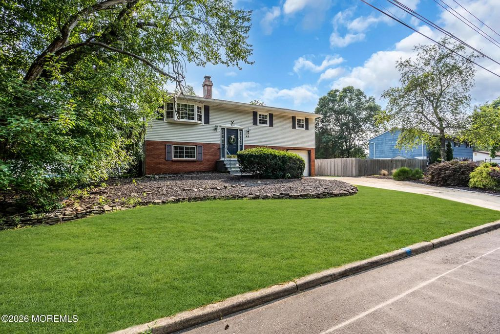45 Ocean Avenue, Jackson