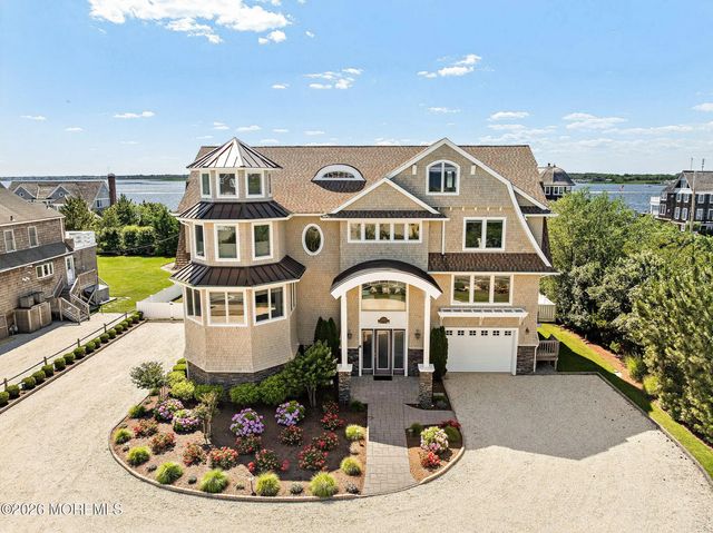 1406 Ocean Avenue, Mantoloking