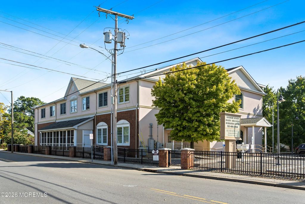 100 Main Street, Keansburg