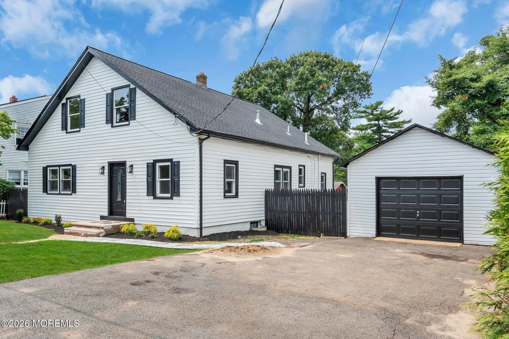 750 Lorraine Drive, Keyport