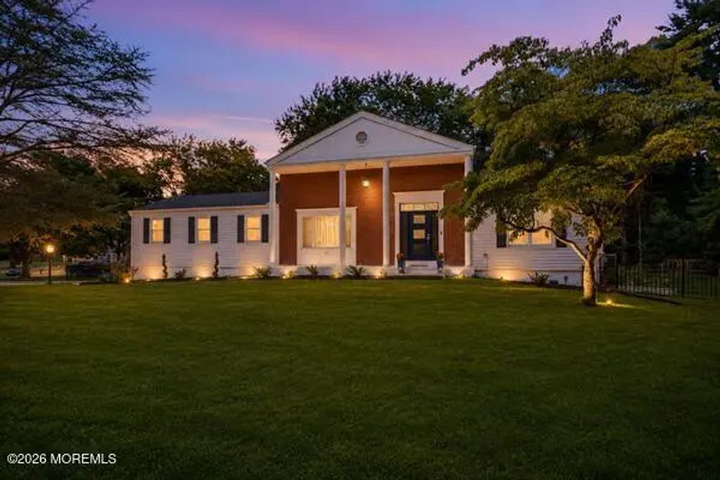 647 Colts Neck Road, Freehold