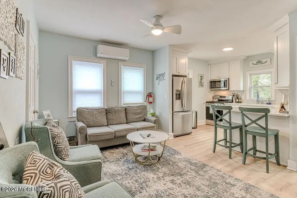 328 Newark Avenue 2, Bradley Beach