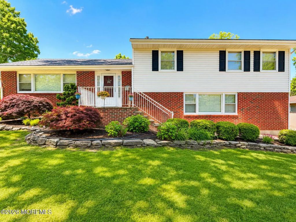 554 Gold Street, Toms River
