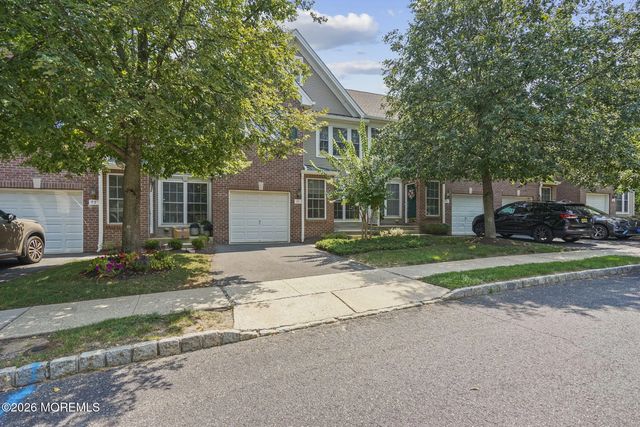 95 Ironwood Court, Middletown