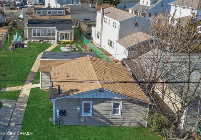 282 Van Pelt Place 3, Long Branch