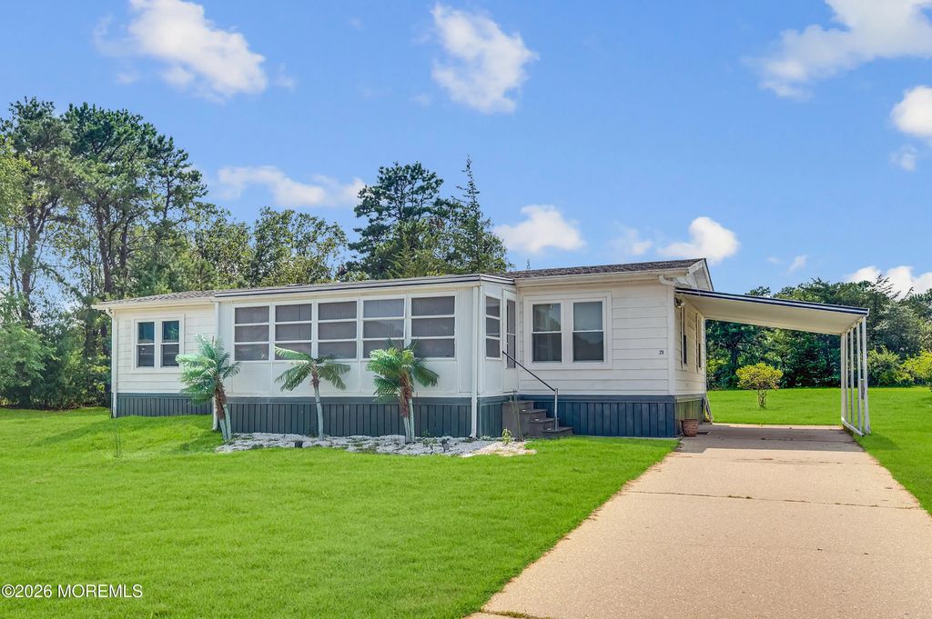 29 Nancy Lane, Barnegat
