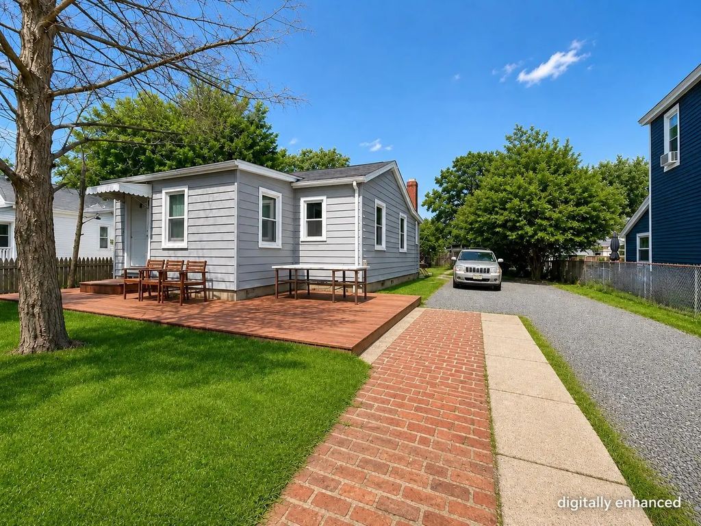 91 Laurel Street, Long Branch