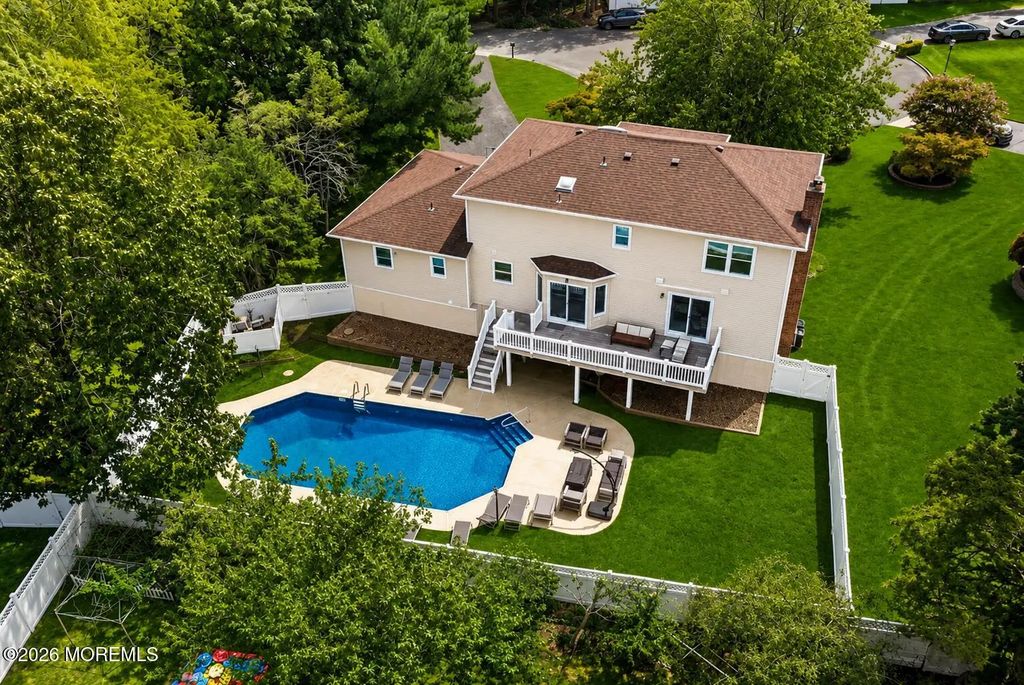 445 Slocum Place, Oakhurst