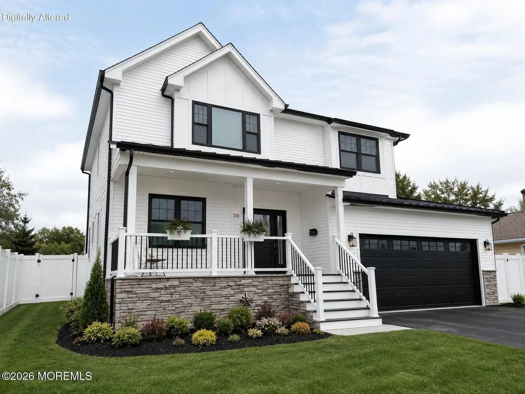 9 Kaylen Place, Hazlet