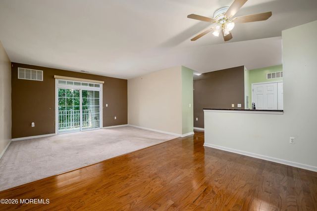 633 Sophee Lane, Lakewood