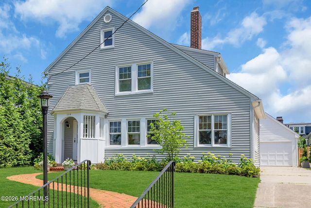206 Monroe Avenue, Spring Lake