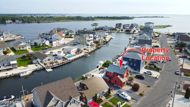 915 Meadow Lark Drive, Lanoka Harbor