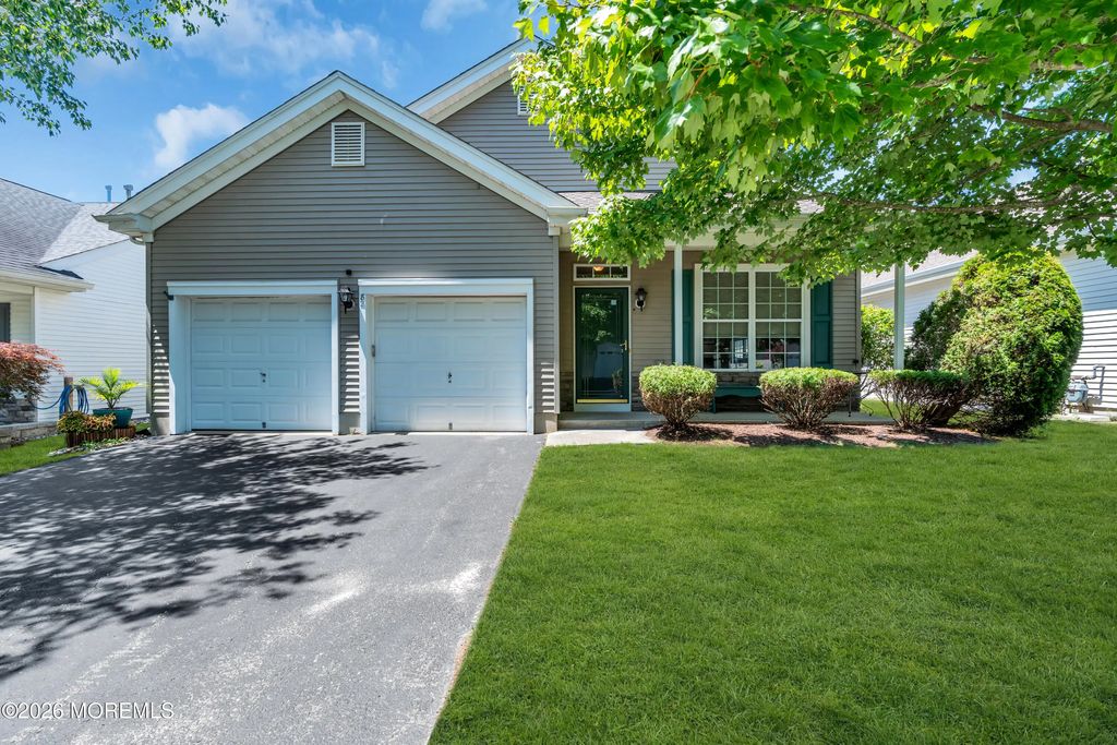 82 Robin Lane, Barnegat