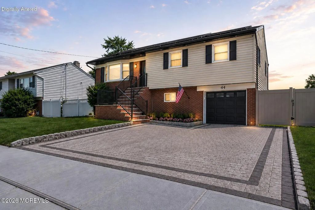 44 Shirley Boulevard, Old Bridge