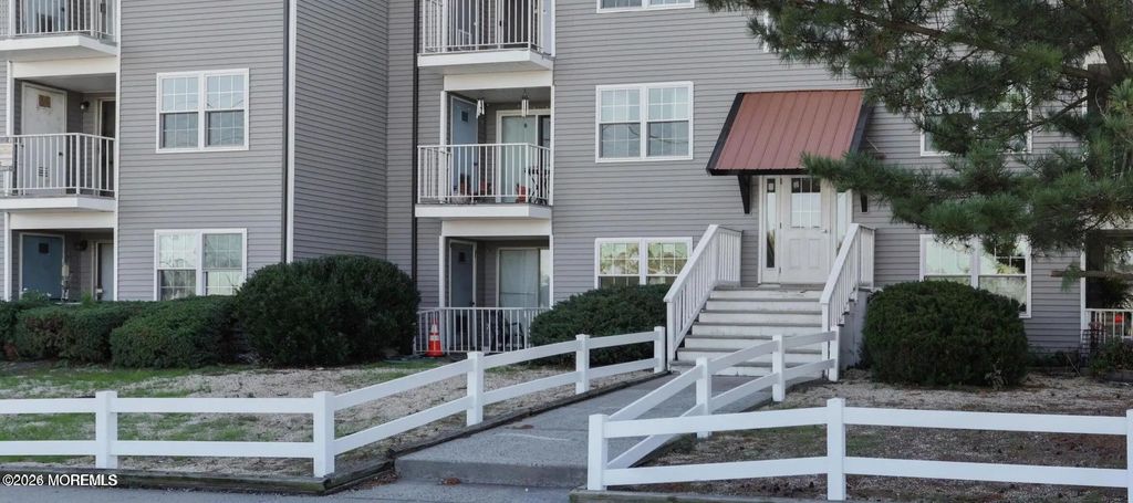 424 Beachway Avenue 5a, Keansburg