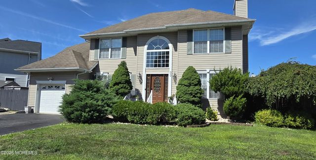 30 Heritage Drive, Englishtown