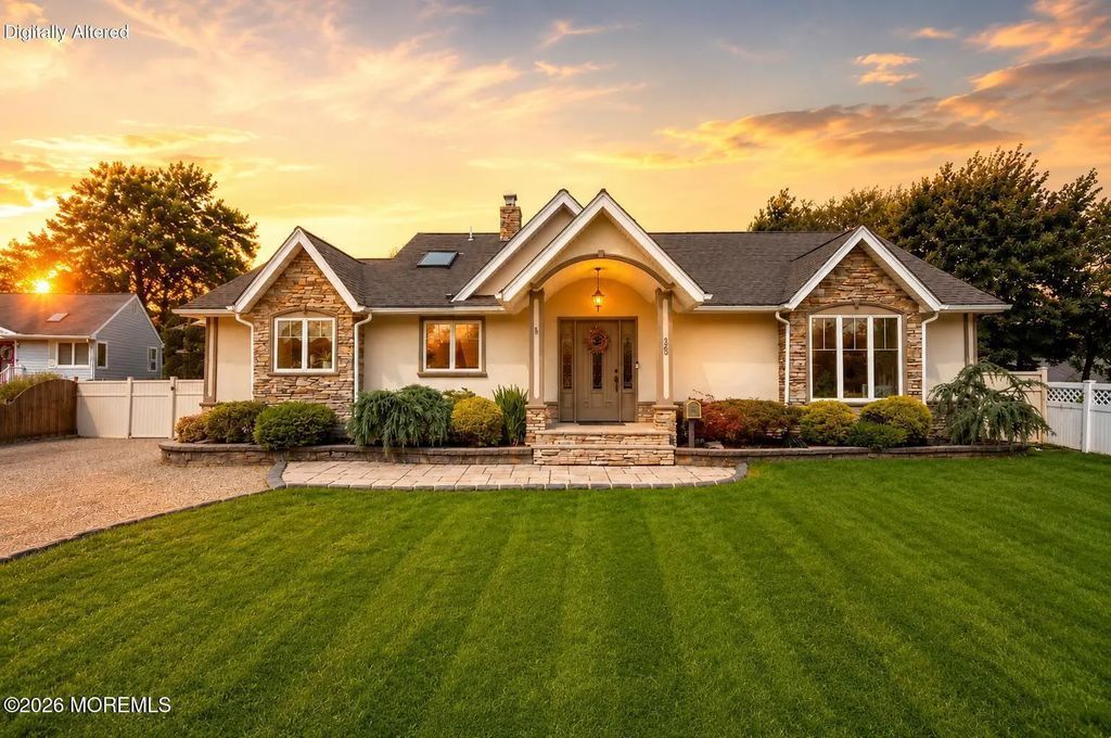 35 Miller Avenue, Holmdel