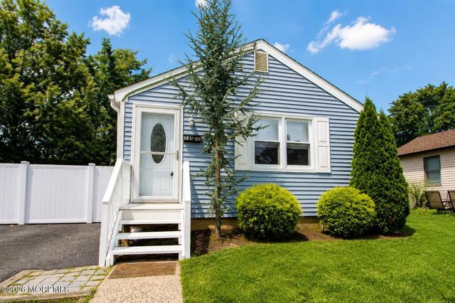 246 Brookside Avenue, South Amboy
