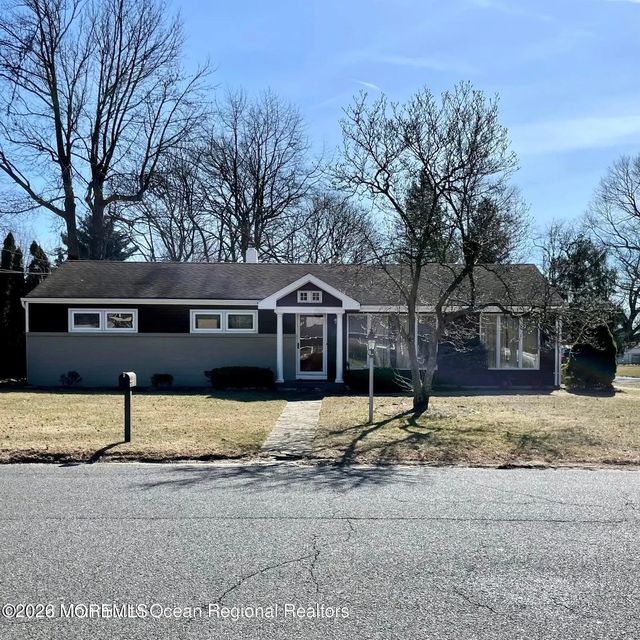 500 Freehold Street, Oakhurst