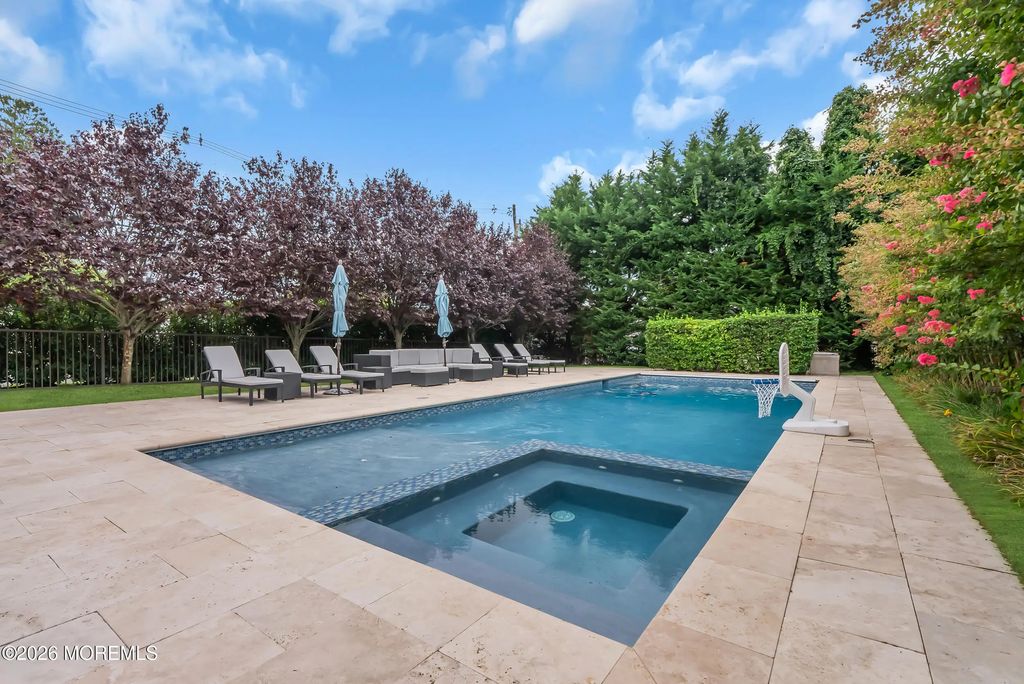 268 Roosevelt Avenue, Oakhurst