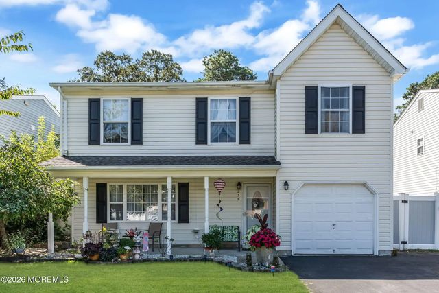 235 Timberline Road, Toms River