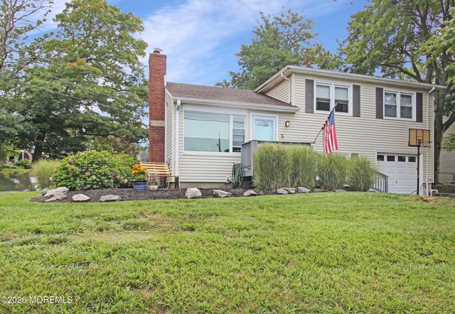 5 Park Place, Neptune Township