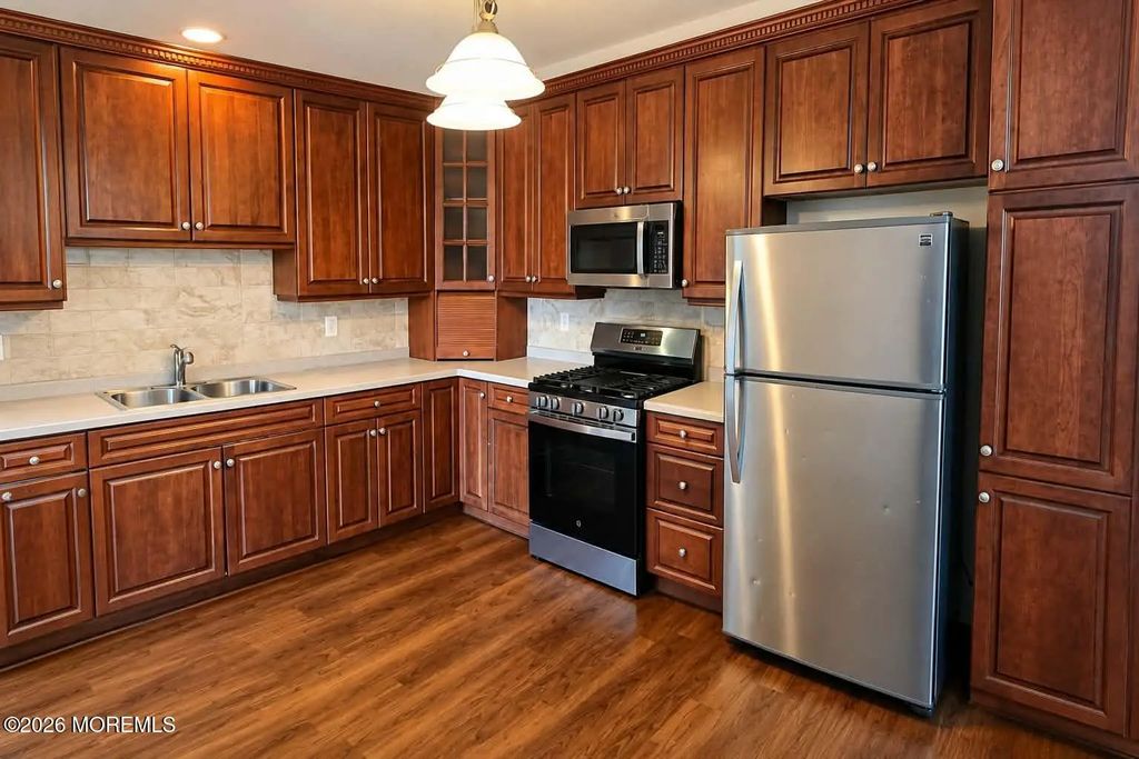 111 Shinnecock Drive, Manalapan