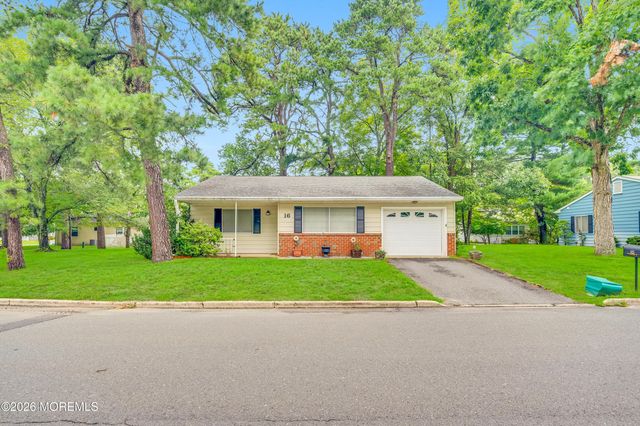 16 Rhode Island Drive, Whiting