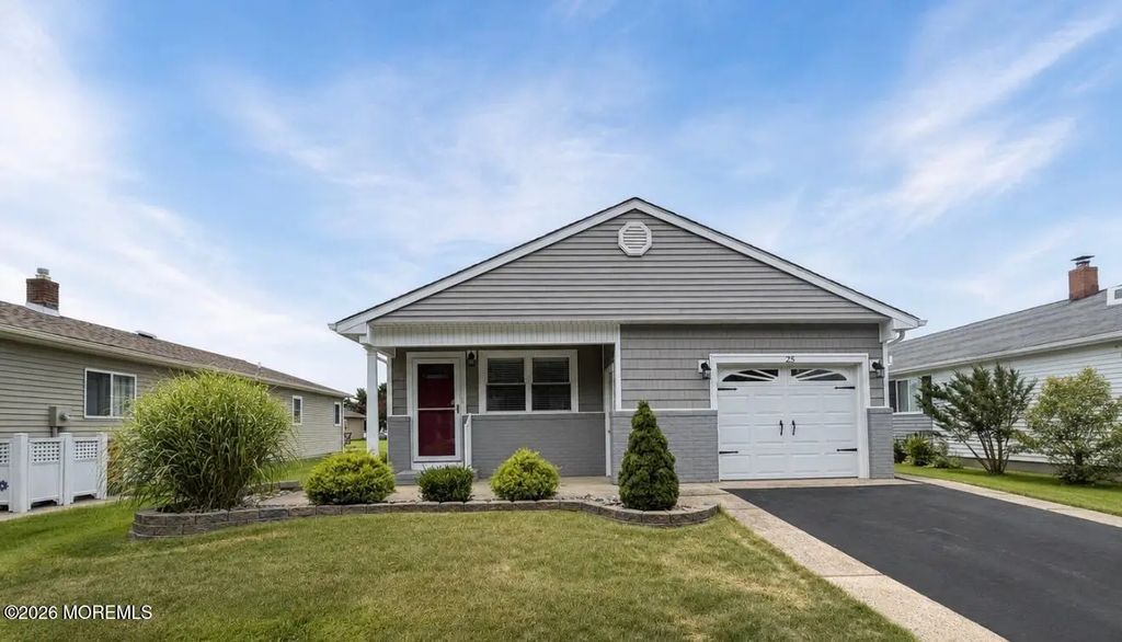 25 Vail Street, Toms River