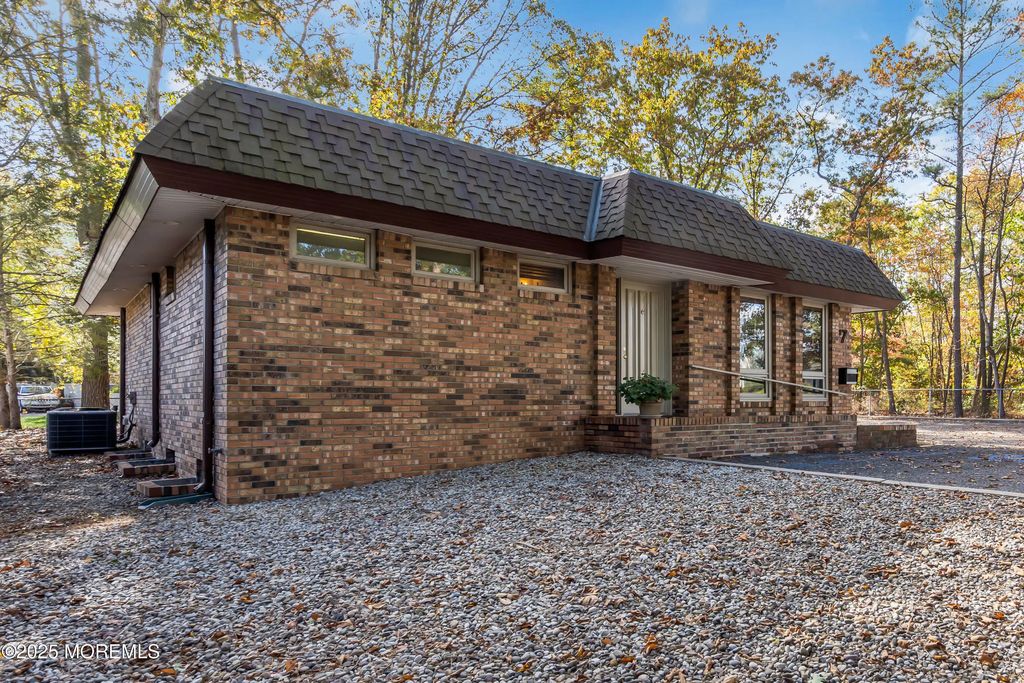 7 Hospital Drive, Toms River