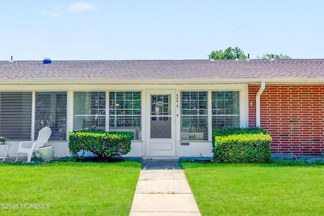 666 Plymouth Drive C, Lakewood