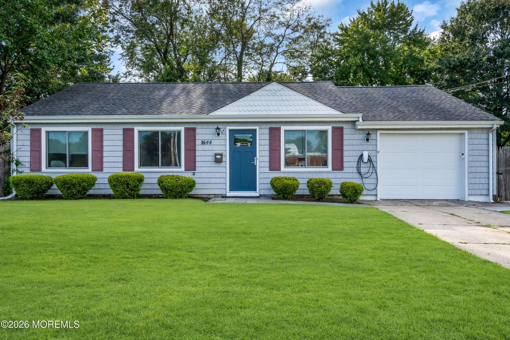 1644 Union Avenue, Hazlet