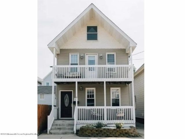 8 Surf Street, Sea Bright