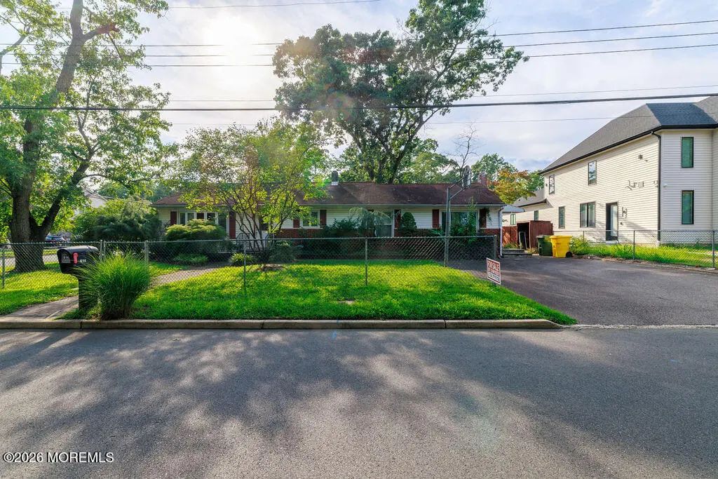 614 Caranetta Drive, Lakewood