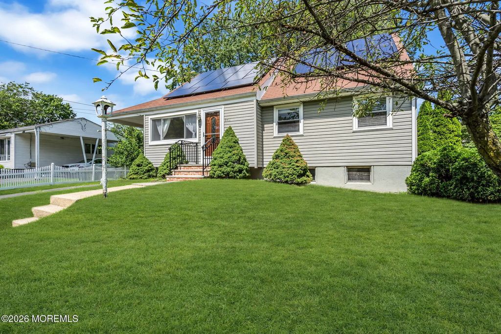 341 Middle Road, Hazlet