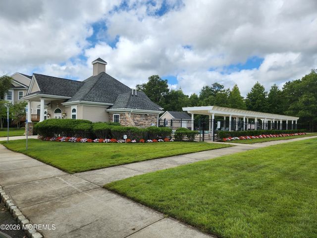 7 Bryce Lane 1504, Manahawkin