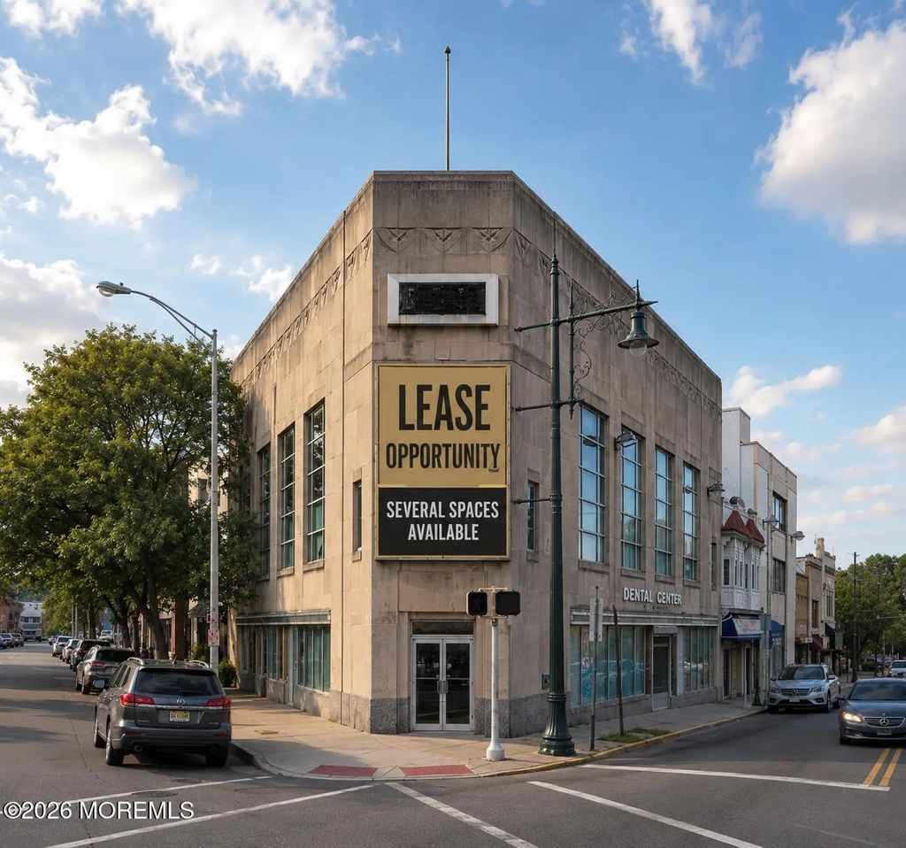 1 W Broadway 1-9, Paterson