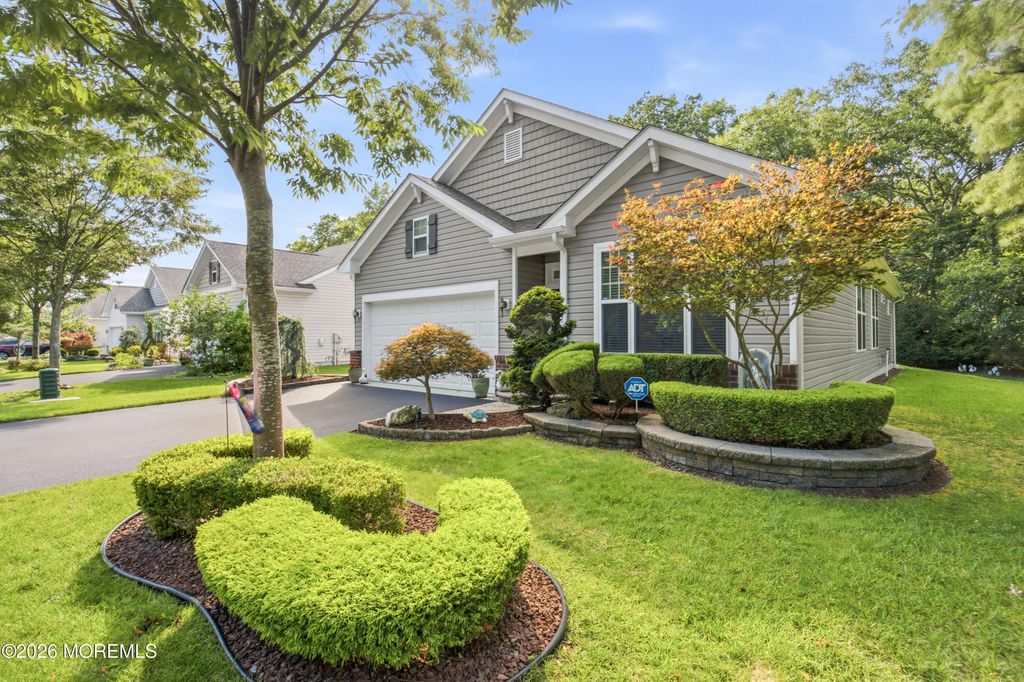 4 Lenox Road, Jackson