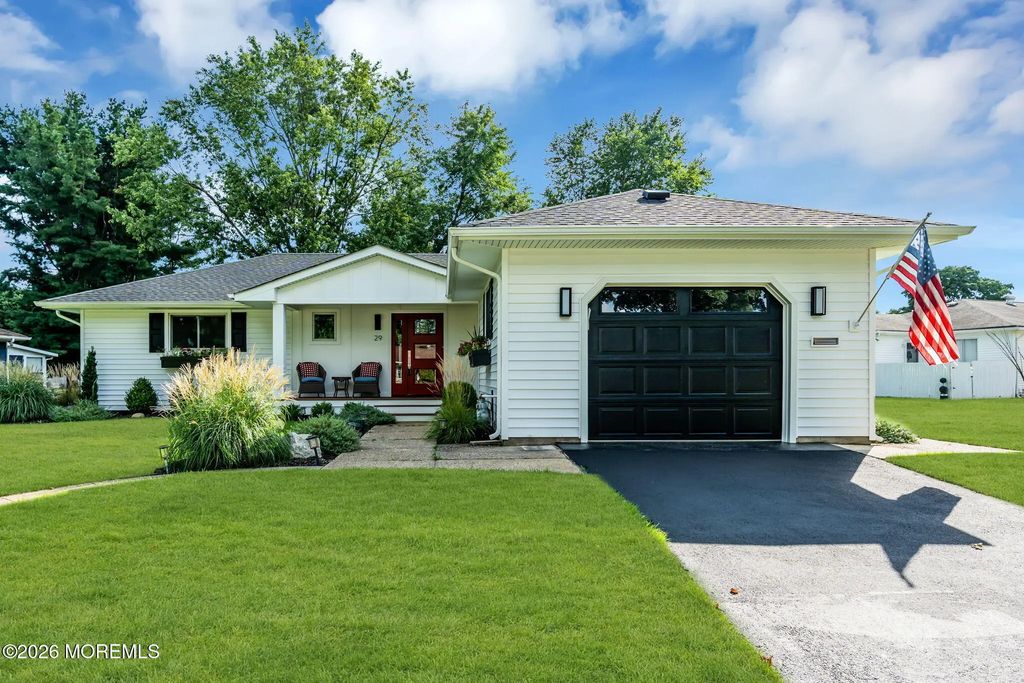 29 Falmouth Street, Toms River