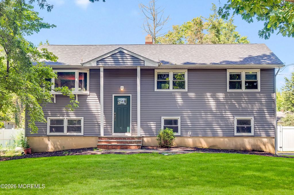 54 Skidmore Road, Freehold