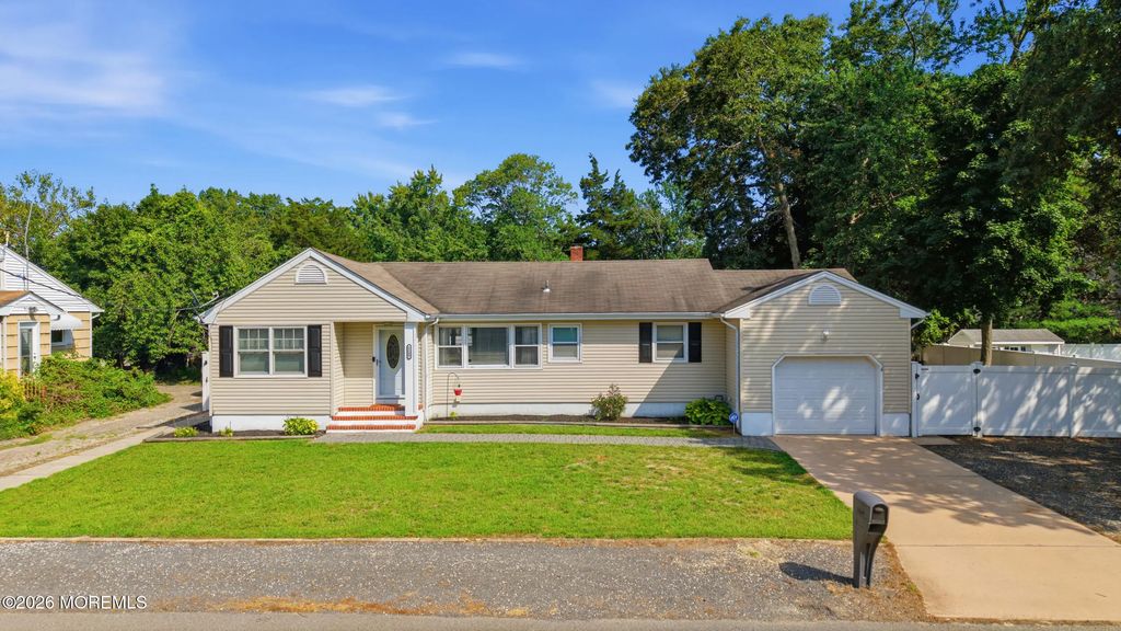 1269 Olds Street, Forked River