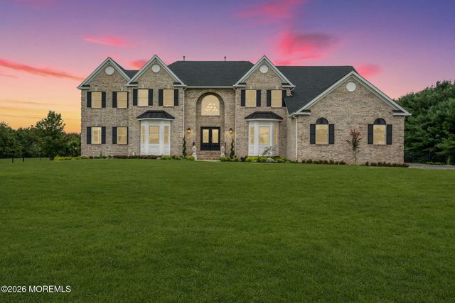 3 Yellow Meetinghouse Road, Millstone