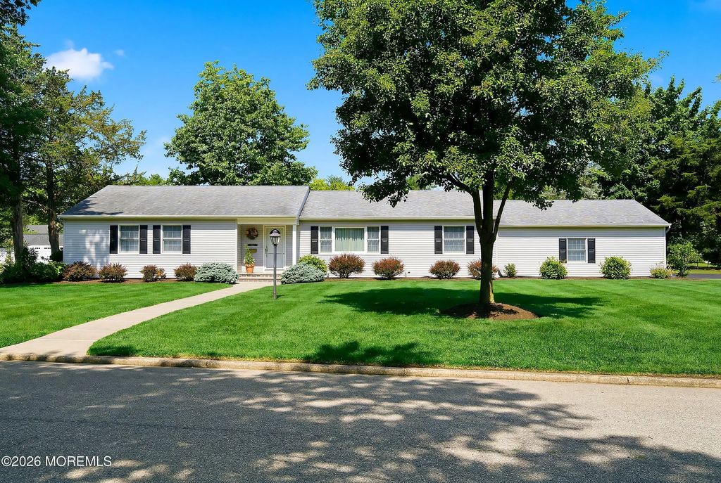 2147 Redwood Drive, Sea Girt