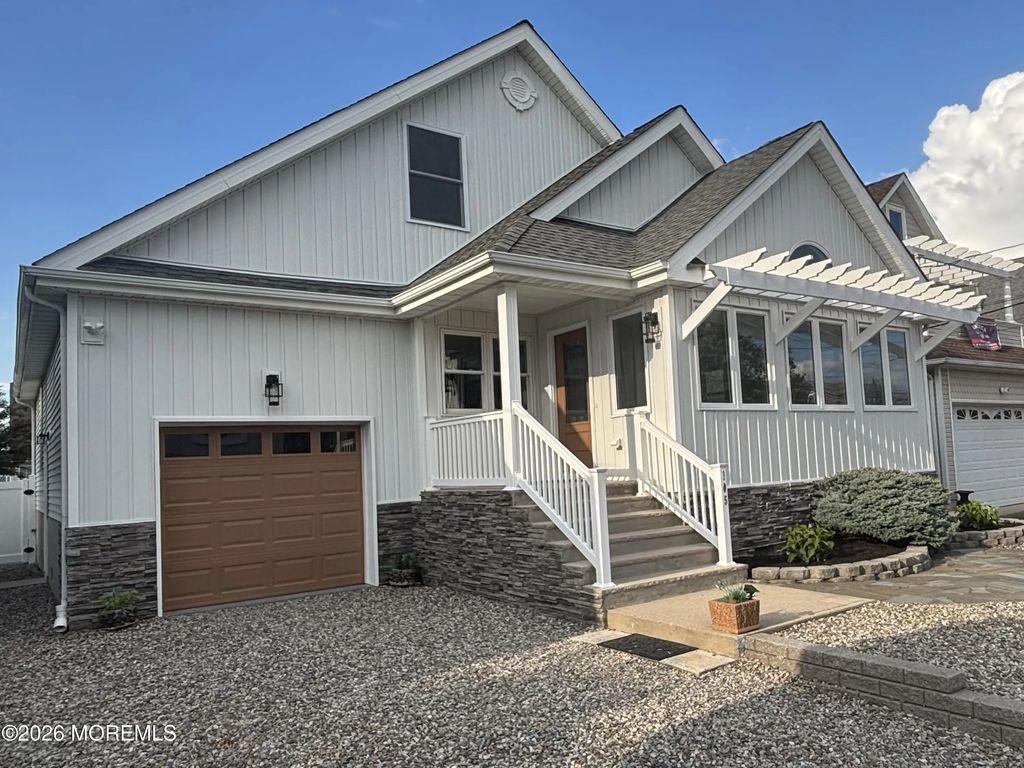 105 Sanborn Avenue, Point Pleasant Beach