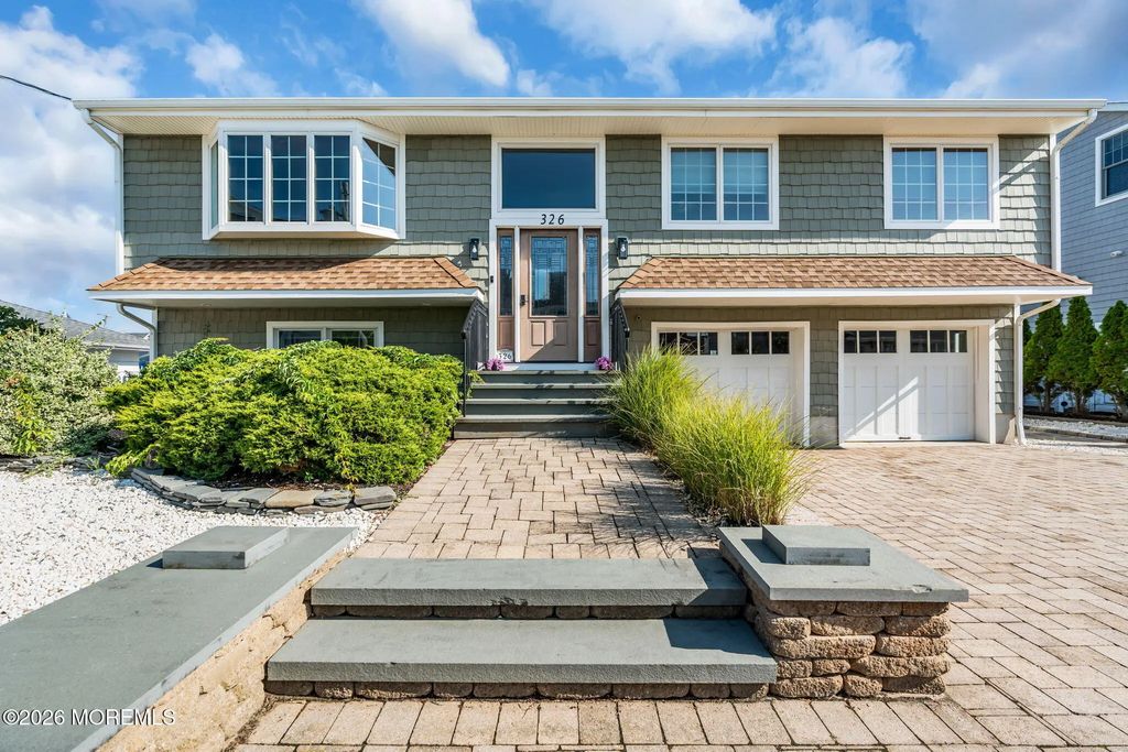 326 Cutter Lane, Mantoloking