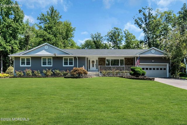 13 Jeffrey Lane, East Windsor