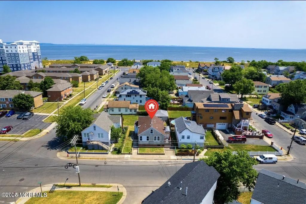 103 Center Avenue, Keansburg