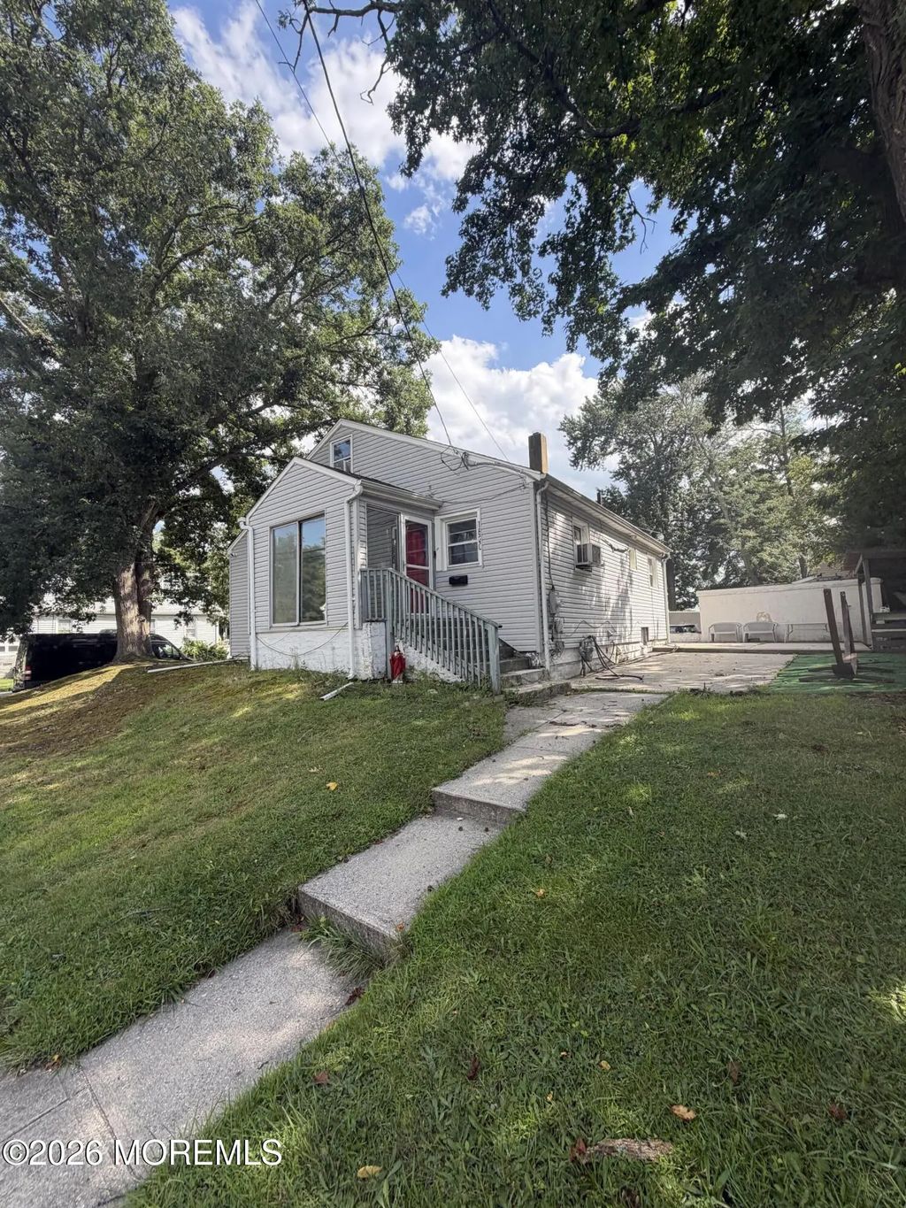 1820 Stratford Avenue, Neptune Township