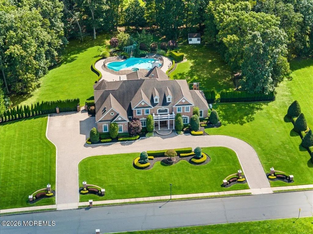 8 Blueberry Hill, Marlboro